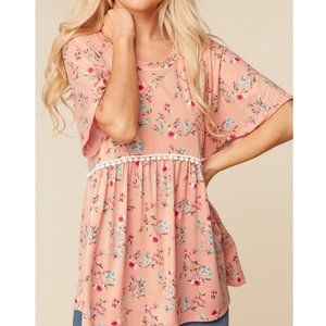 PEACH FLORAL FLUTTER RUFFLE SLEEVE TOP